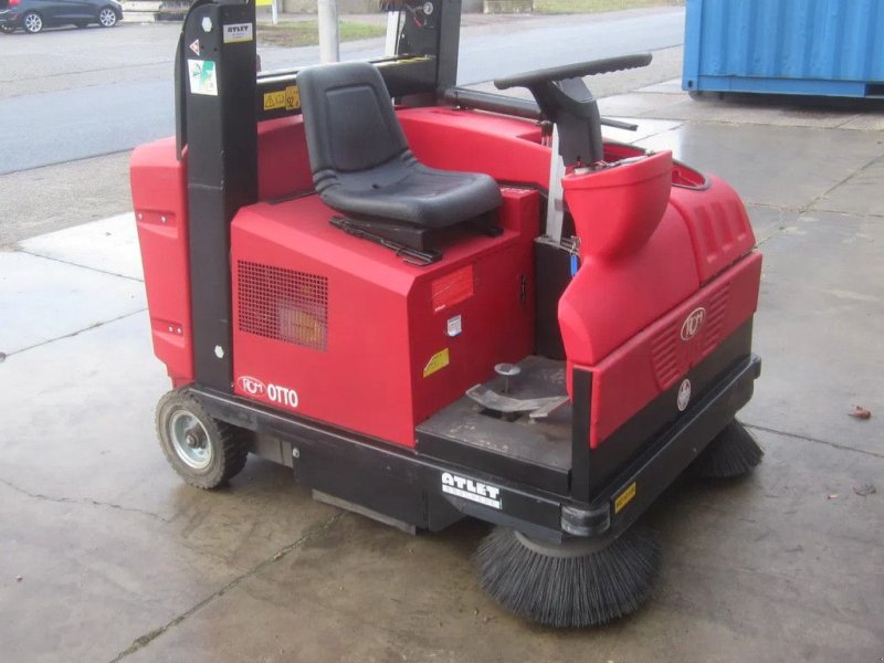 Kehrmaschine typu Sonstige RCM Veegmachine zit-veeg Otto ., Gebrauchtmaschine v Tubbergen (Obrázok 1)