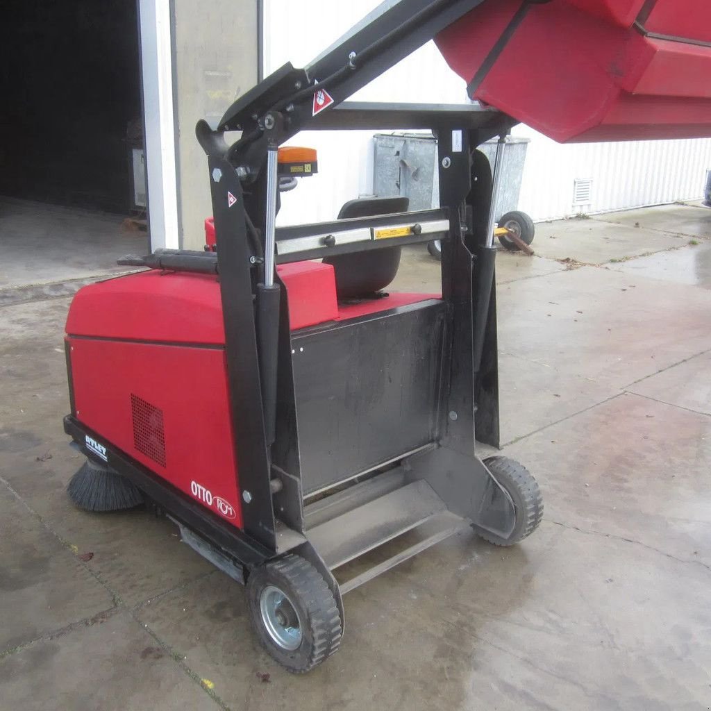 Kehrmaschine del tipo Sonstige RCM Veegmachine zit-veeg Otto ., Gebrauchtmaschine In Tubbergen (Immagine 7)