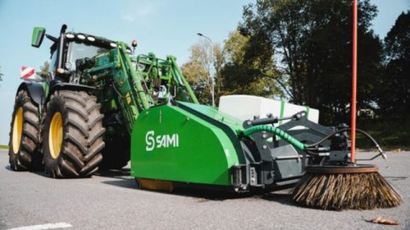 Kehrmaschine des Typs Sonstige SAMI Kehrmaschine mit Auffangbehälter, Neumaschine in Waidhofen an der Thaya (Bild 3)