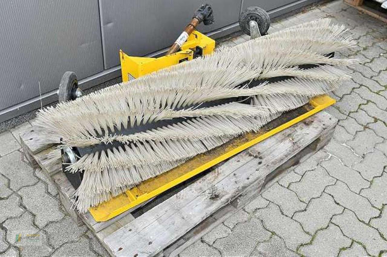 Kehrmaschine del tipo Sonstige SC-JD 140, Gebrauchtmaschine en Cloppenburg (Imagen 3)