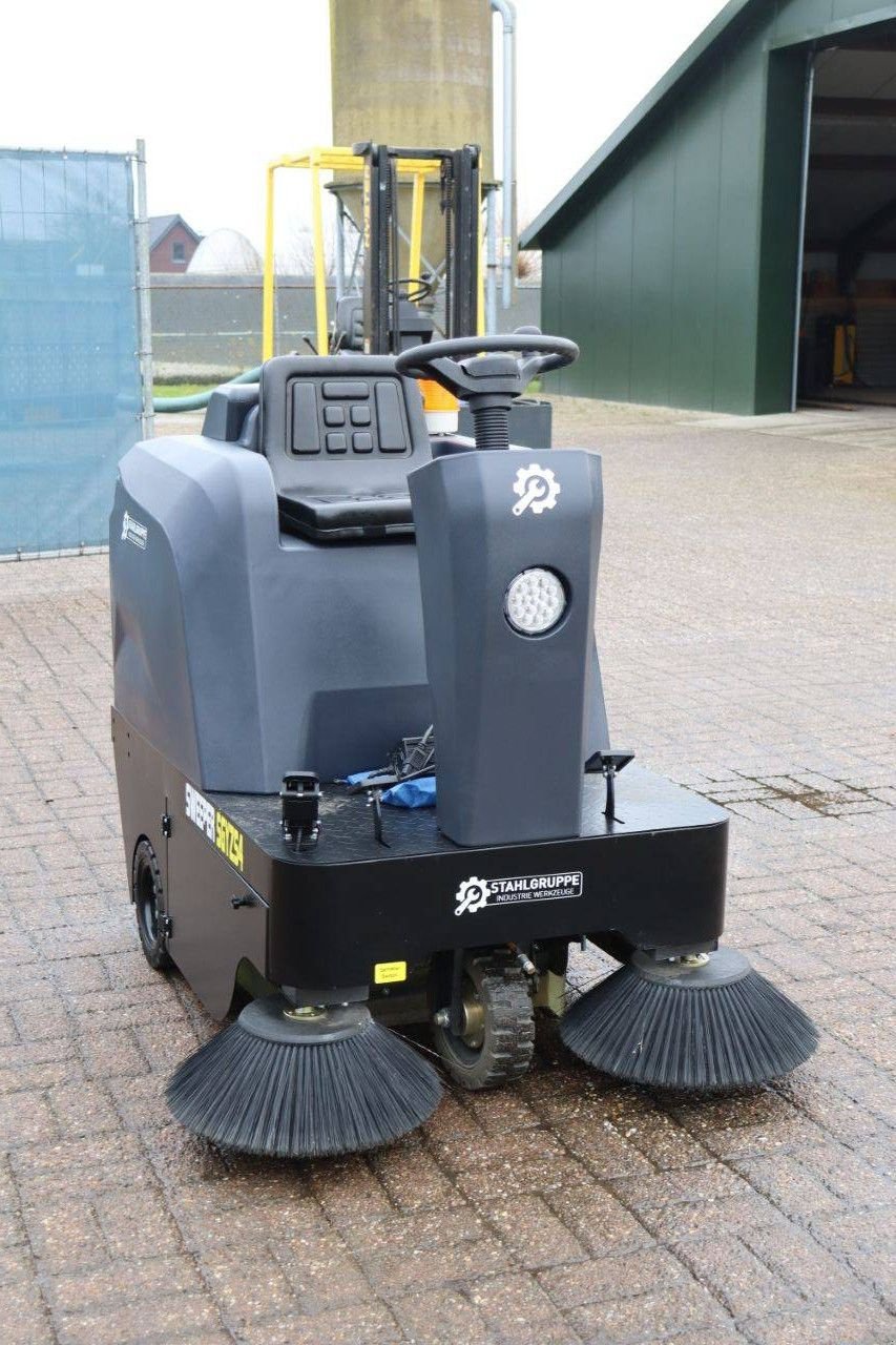Kehrmaschine typu Sonstige Stahlgruppe SWEEPE SGYZS4, Gebrauchtmaschine v Antwerpen (Obrázek 8)