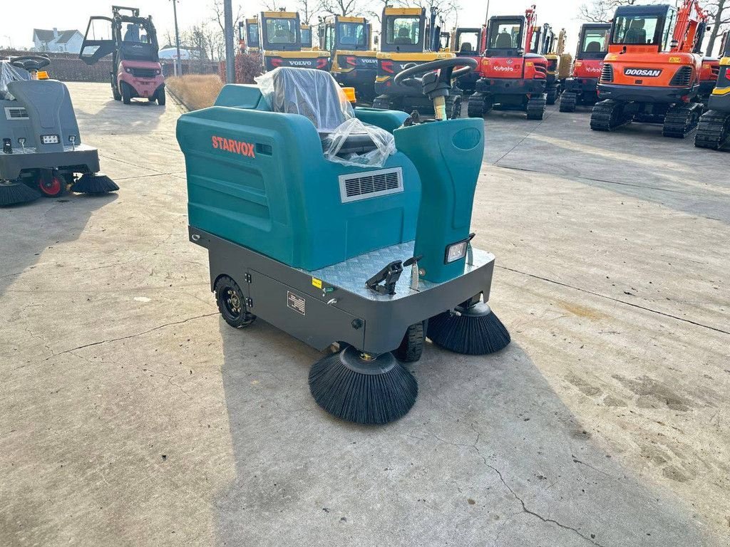 Kehrmaschine van het type Sonstige Starvox SV-1260, Neumaschine in Antwerpen (Foto 4)