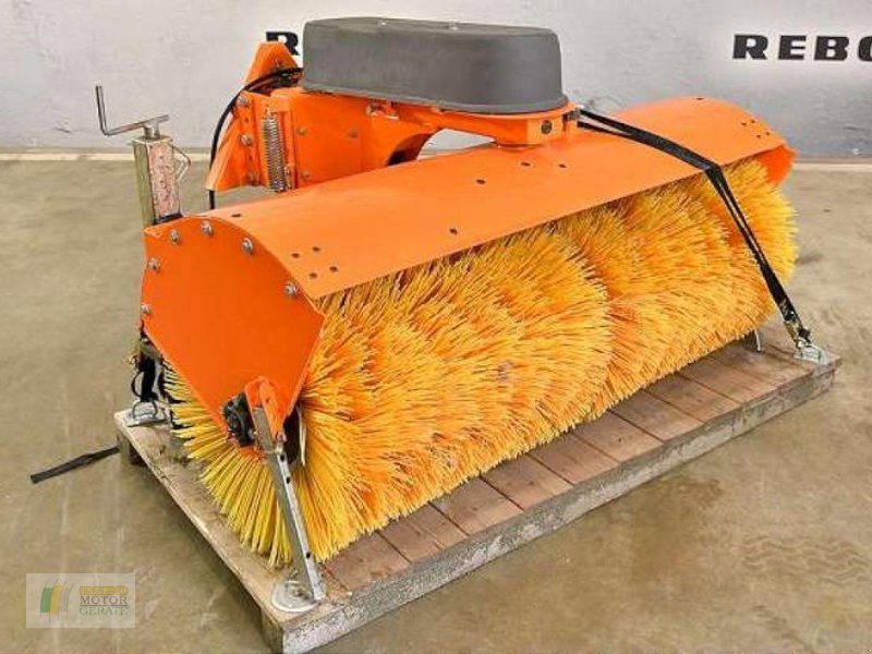 Kehrmaschine des Typs Sonstige SWE H/M 15-60, Gebrauchtmaschine in Cloppenburg (Bild 1)