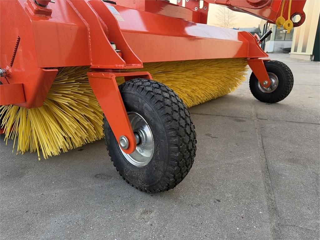 Kehrmaschine от тип Sonstige Sweeper Smart 2.0M veegmachine, Gebrauchtmaschine в Bant (Снимка 8)