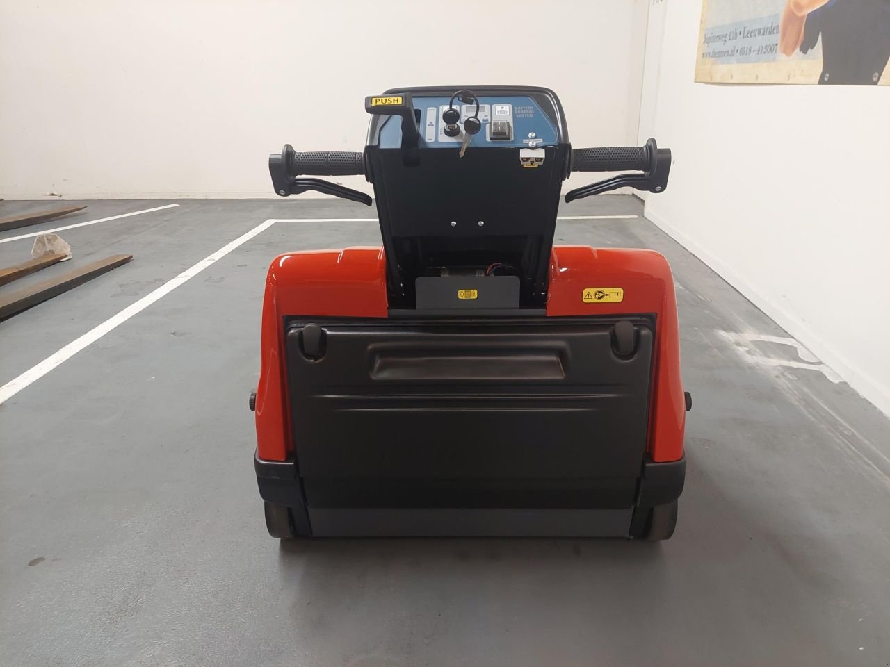 Kehrmaschine typu Sonstige Teknova M900ET, Gebrauchtmaschine v Leeuwarden (Obrázek 4)