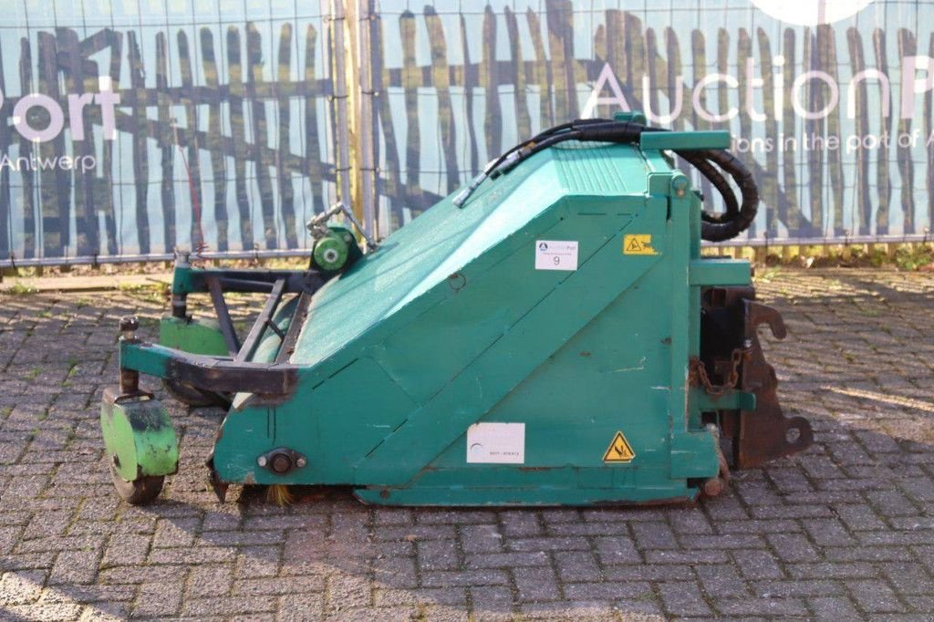 Kehrmaschine от тип Sonstige Weedcontrol POOPSCOOP, Gebrauchtmaschine в Antwerpen (Снимка 2)