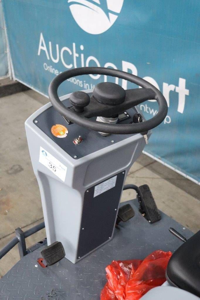 Kehrmaschine a típus Sonstige Westfield S1250, Neumaschine ekkor: Antwerpen (Kép 11)
