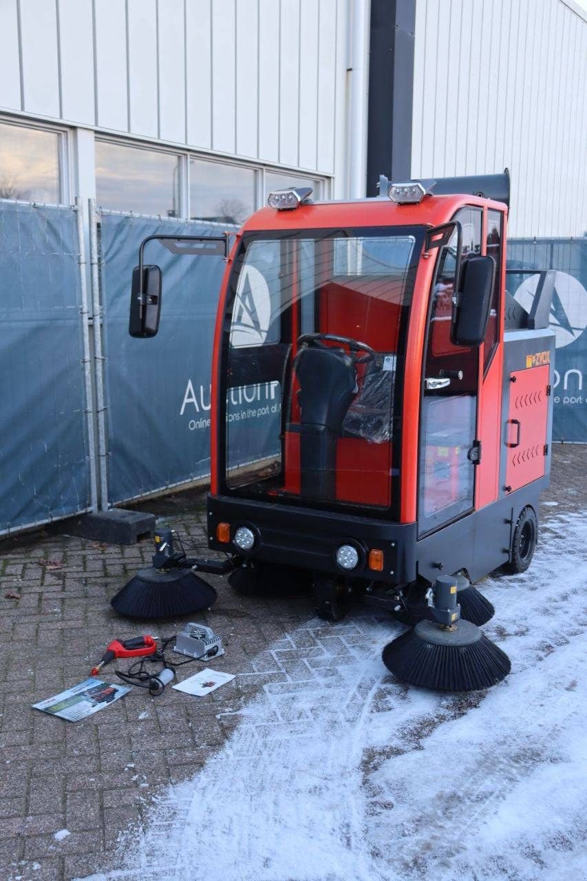 Kehrmaschine a típus Sonstige ZVOX 2000G, Neumaschine ekkor: Antwerpen (Kép 10)