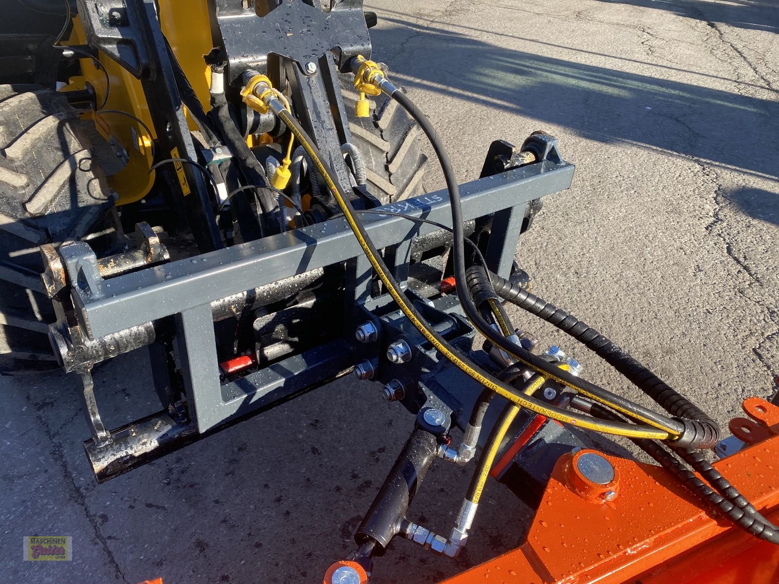 Kehrmaschine des Typs Stekro EZE Kehrmaschine 150cm mit Euroaufnahme, Neumaschine in Kötschach (Bild 10)