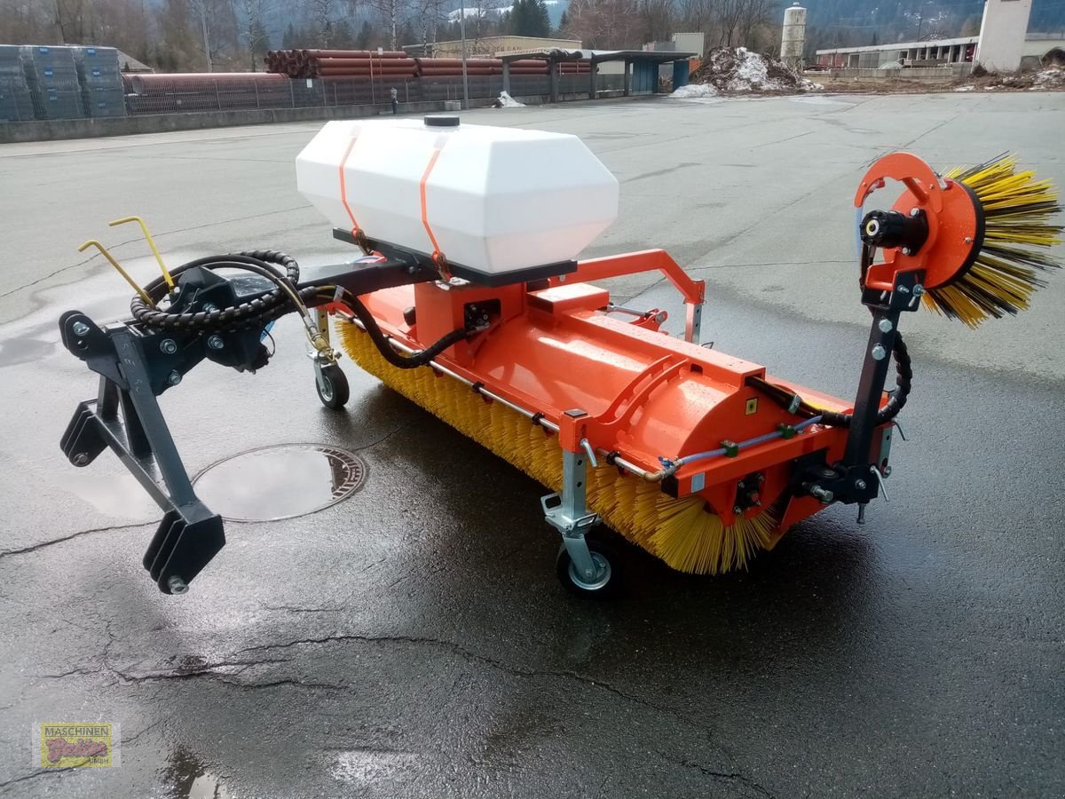 Kehrmaschine des Typs Stekro Kehrmaschine KEH 240 Vollausstattung, Neumaschine in Kötschach (Bild 1)