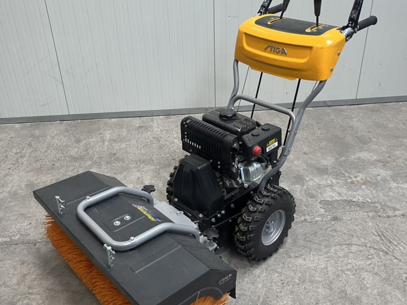 Kehrmaschine typu Stiga Sws800, Gebrauchtmaschine v Wadenoijen (Obrázek 1)