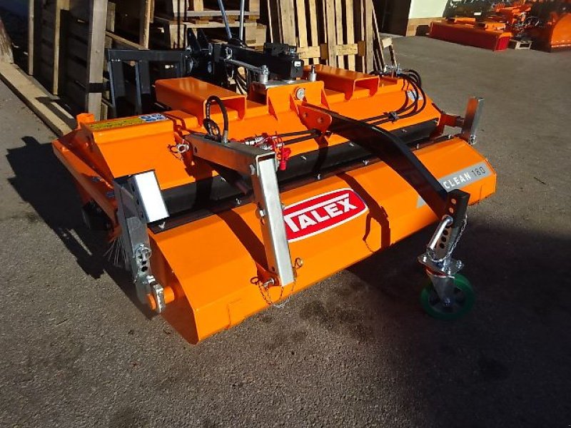 Kehrmaschine des Typs Talex Eco Clean 1800 - Kehrmaschine -1,8 Meter - Anbau an Weidemann - verschiedene Ausstattungen möglich, Neumaschine in Neureichenau (Bild 3)