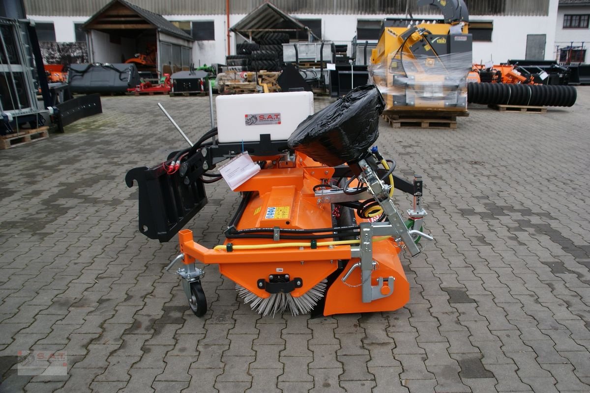Kehrmaschine des Typs Talex Profikehrmaschinen Aktion auf 1,50m und 1,80m, Neumaschine in Eberschwang (Bild 10)