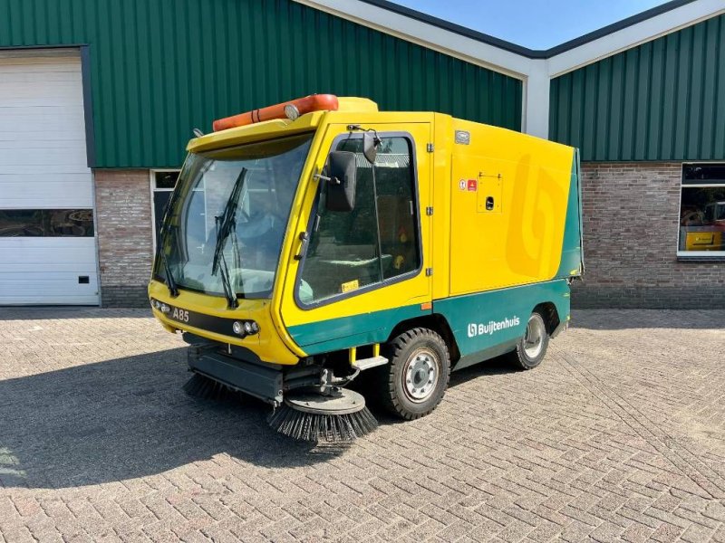 Kehrmaschine типа Tennant A85, Gebrauchtmaschine в Nijkerkerveen (Фотография 1)