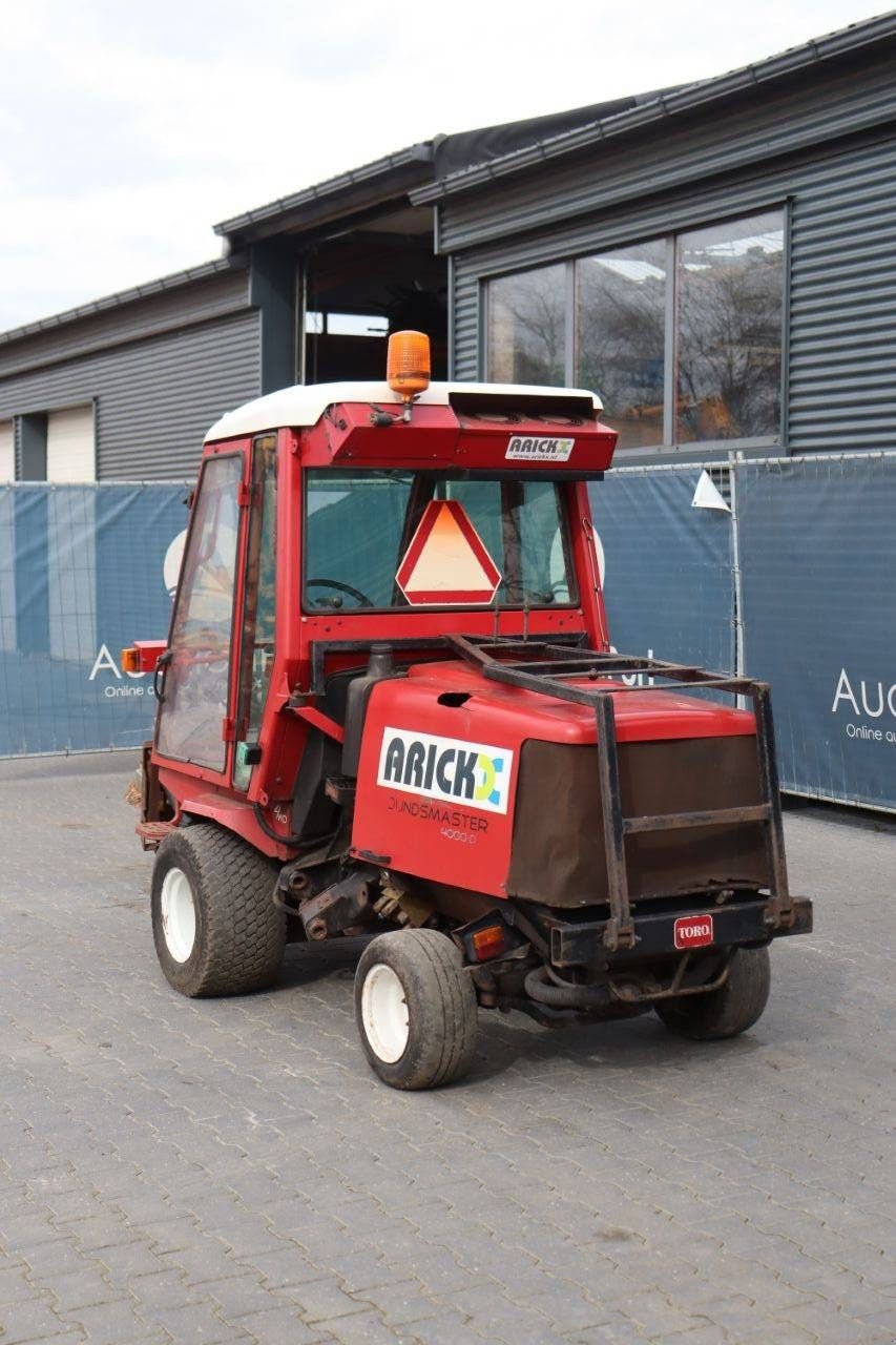 Kehrmaschine du type Toro GROUNDMASTER 4000D, Gebrauchtmaschine en Antwerpen (Photo 4)