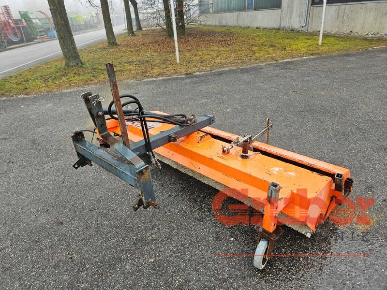 Kehrmaschine des Typs Tuchel Eco 230 HD, Gebrauchtmaschine in Ampfing (Bild 2)