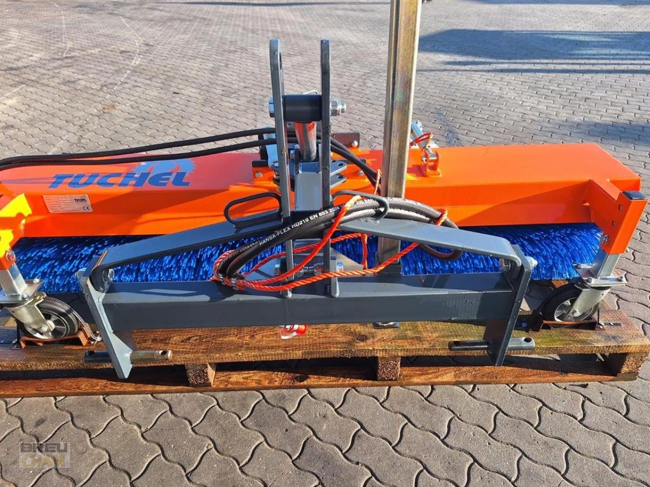 Kehrmaschine des Typs Tuchel Eco 230, Neumaschine in Cham (Bild 5)