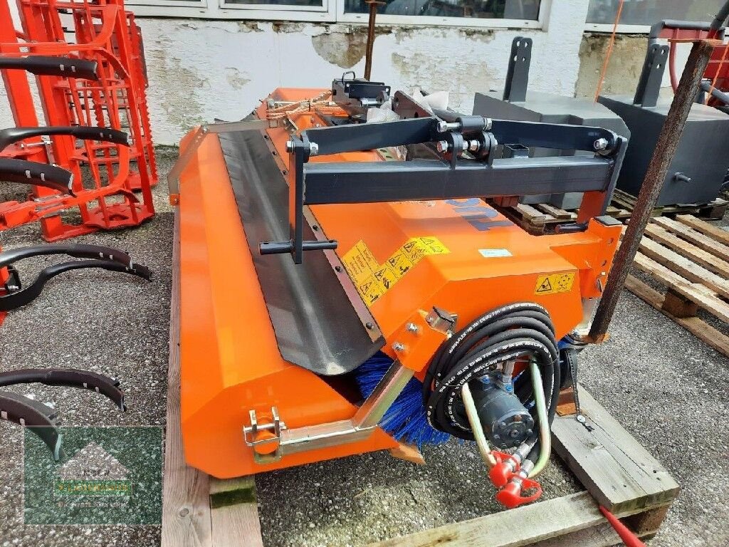 Kehrmaschine des Typs Tuchel ECO 520, Neumaschine in Perg (Bild 3)