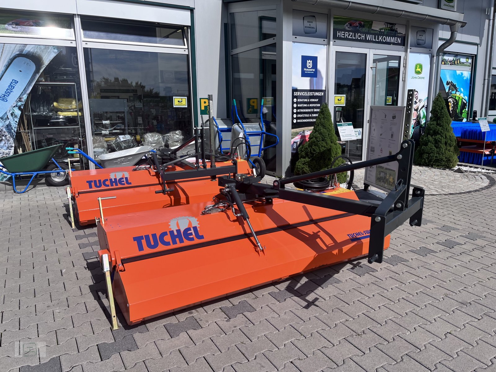 Kehrmaschine des Typs Tuchel ECO PRO 230, Neumaschine in Gross-Bieberau (Bild 2)