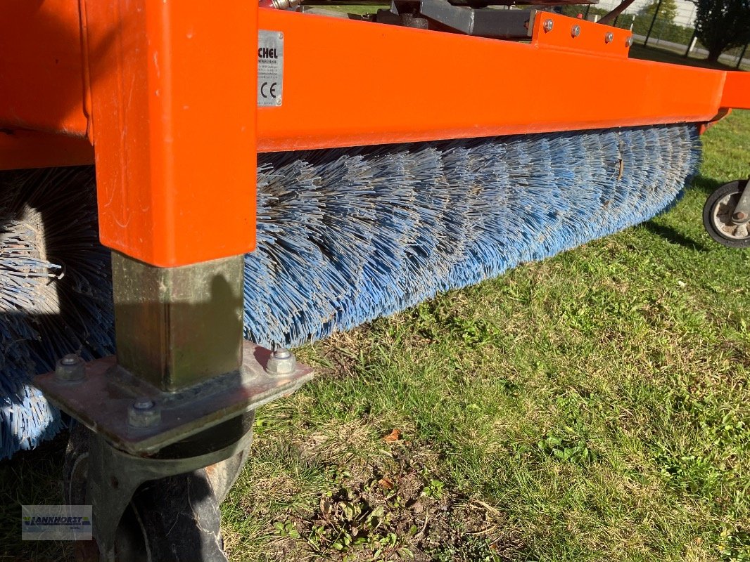 Kehrmaschine des Typs Tuchel EKM 230 HD 520, Gebrauchtmaschine in Aurich (Bild 10)