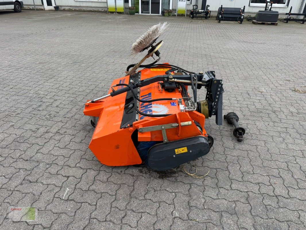 Kehrmaschine des Typs Tuchel Kompakt 520, Gebrauchtmaschine in Risum-Lindholm (Bild 11)