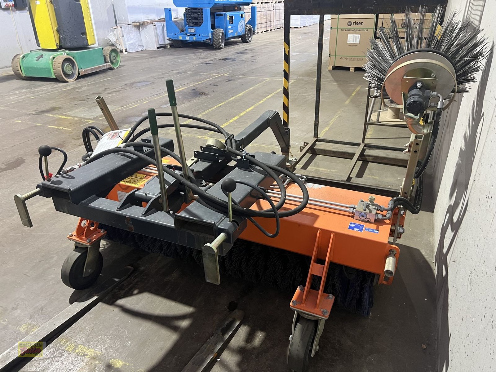 Kehrmaschine za tip Tuchel Plus 590 - 180, Gebrauchtmaschine u Kötschach (Slika 4)