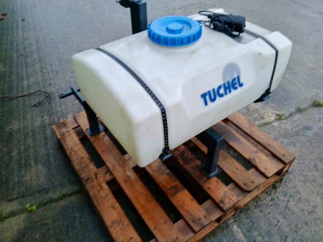 Kehrmaschine от тип Tuchel Simplex 400-150 mit Wassertank, Gebrauchtmaschine в Liebenwalde (Снимка 8)