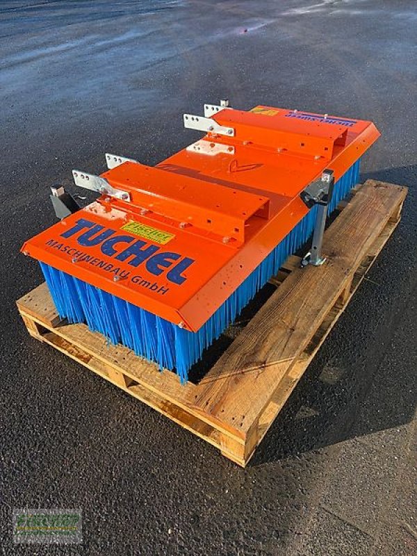 Kehrmaschine des Typs Tuchel Sweep Solo 150, Neumaschine in Kroppach (Bild 2)