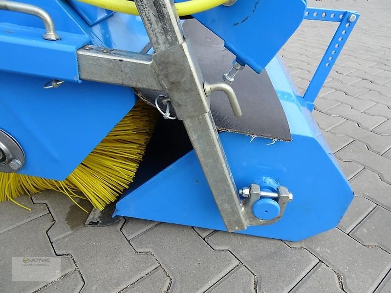 Kehrmaschine des Typs Vemac Kehrmaschine 150 180 230 250 280 Kehrbürste Kehrbesen Traktor NEU, Neumaschine in Sülzetal OT Osterweddingen (Bild 5)