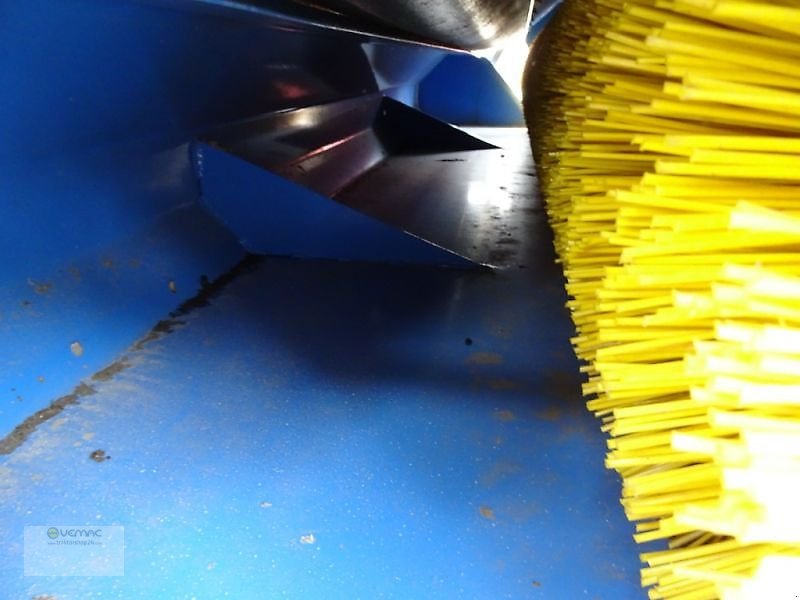 Kehrmaschine des Typs Vemac Kehrmaschine 150cm Kehrbürste Schlepper Traktor Gabelstapler NEU, Neumaschine in Sülzetal OT Osterweddingen (Bild 15)