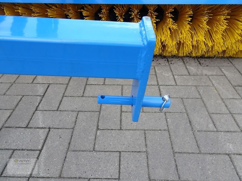 Kehrmaschine des Typs Vemac Kehrmaschine 180cm Kehrbürste Schlepper Traktor Gabelstapler NEU, Neumaschine in Sülzetal OT Osterweddingen (Bild 12)