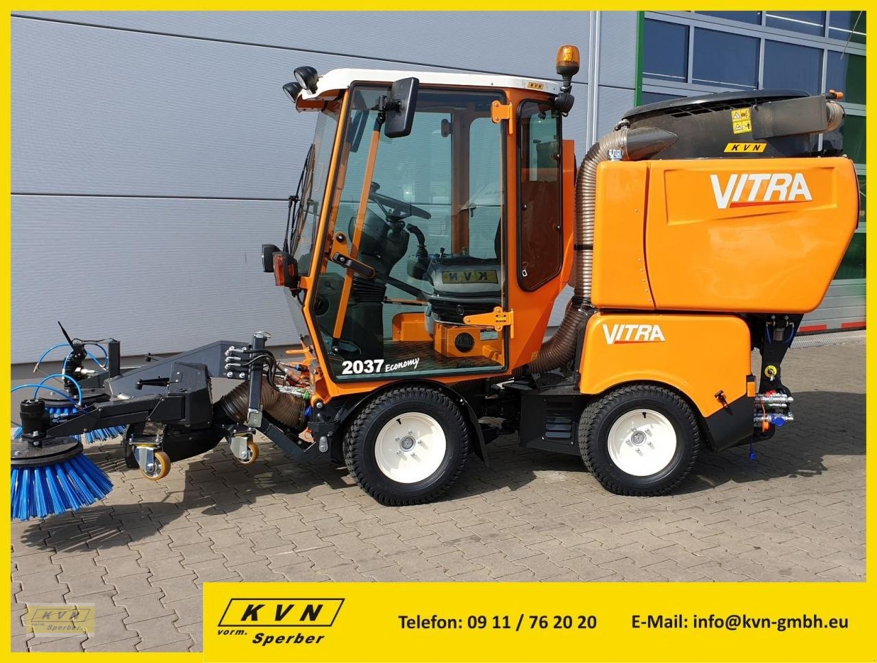 Kehrmaschine des Typs Vitra 2037 Eco, Neumaschine in Fürth (Bild 1)