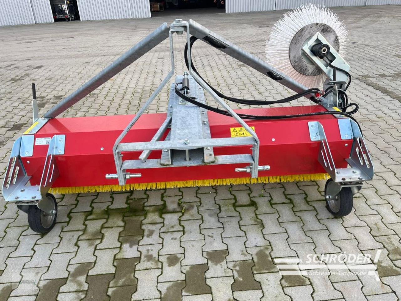 Kehrmaschine des Typs Westermann OPTIMAL 2300, Gebrauchtmaschine in Scharrel (Bild 3)