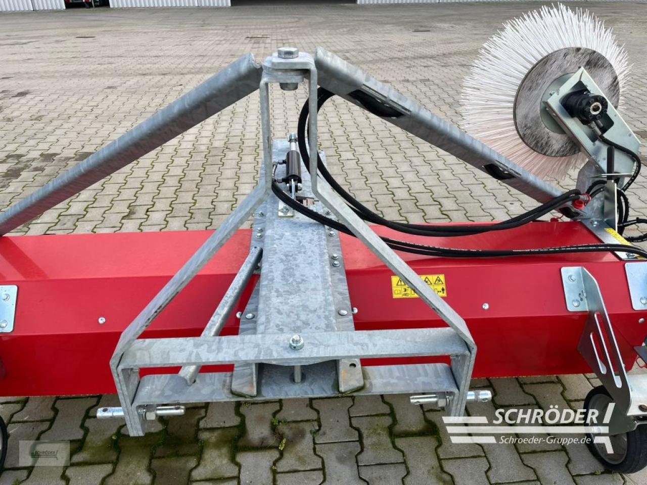 Kehrmaschine des Typs Westermann OPTIMAL 2300, Gebrauchtmaschine in Scharrel (Bild 6)