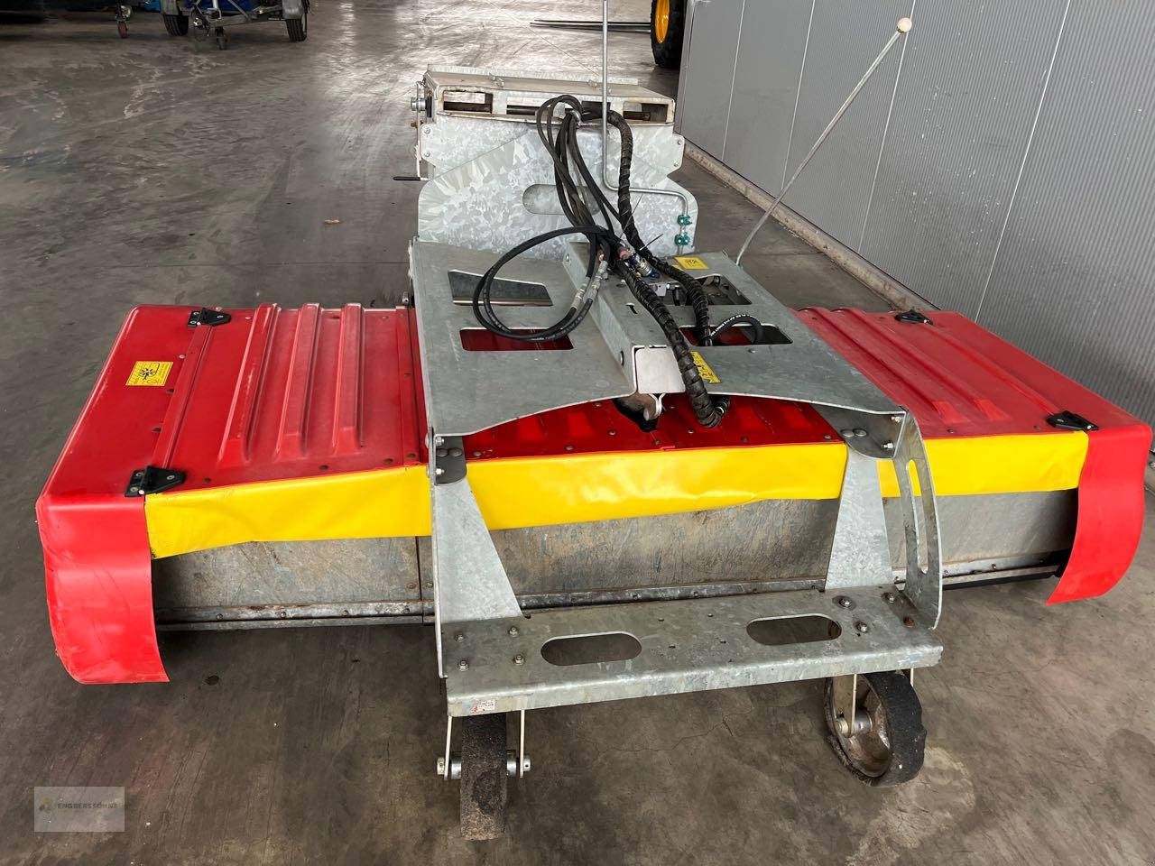 Kehrmaschine des Typs Westermann Perfekt 2500, Gebrauchtmaschine in Twist - Rühlerfeld (Bild 2)