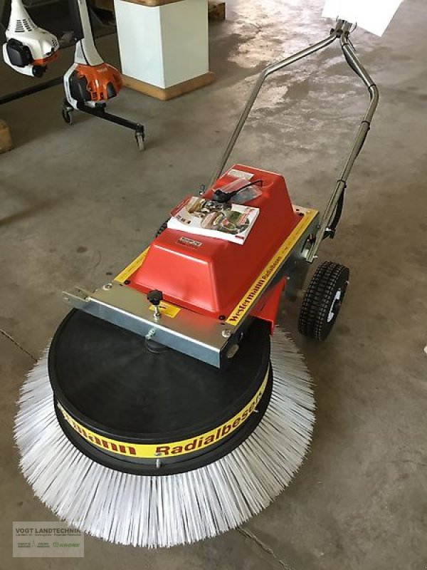 Kehrmaschine des Typs Westermann Radialbesen, Neumaschine in Bodenkirchen (Bild 3)