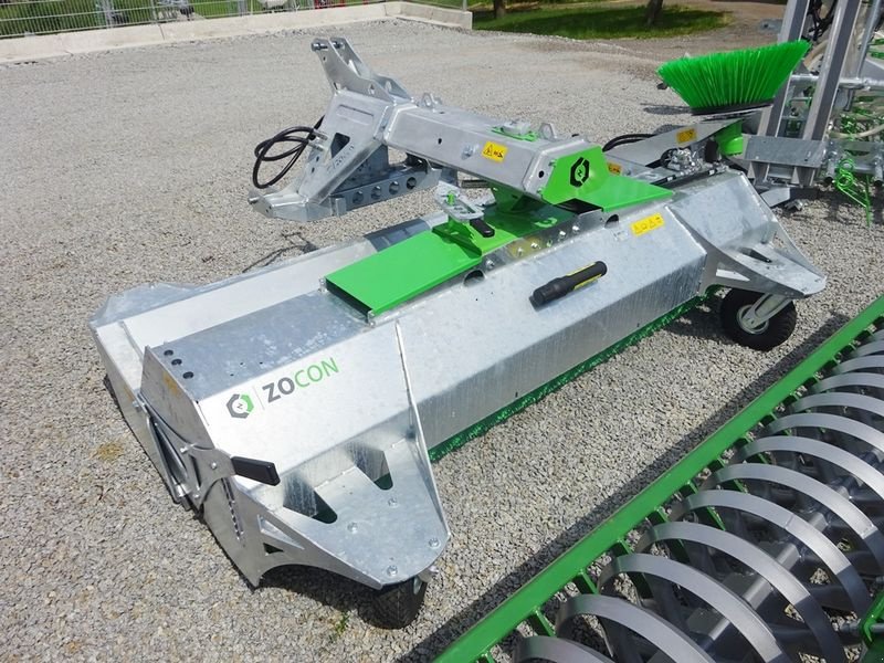 Kehrmaschine des Typs Zocon Kehrmaschine 240, Neumaschine in St. Marienkirchen (Bild 3)