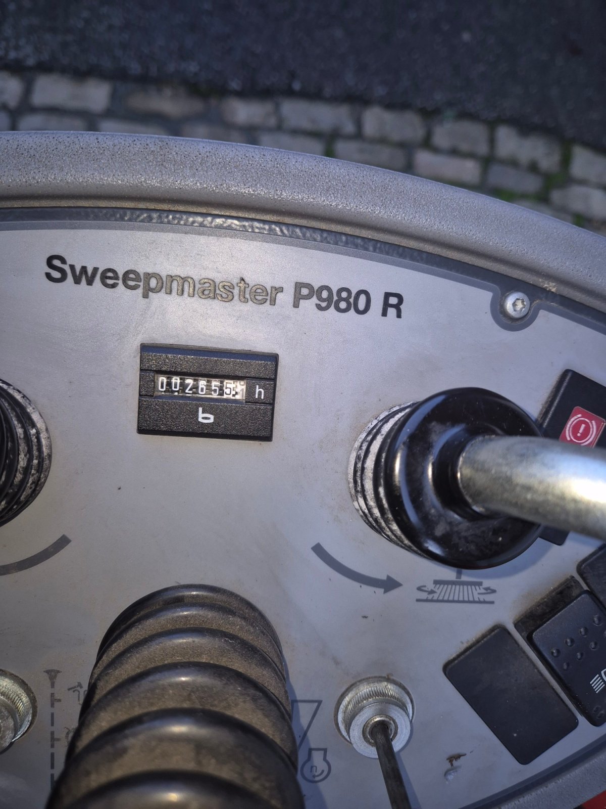 Kehrsaugmaschine des Typs Hako Sweepmaster P 980 R, Gebrauchtmaschine in Oelde (Bild 8)