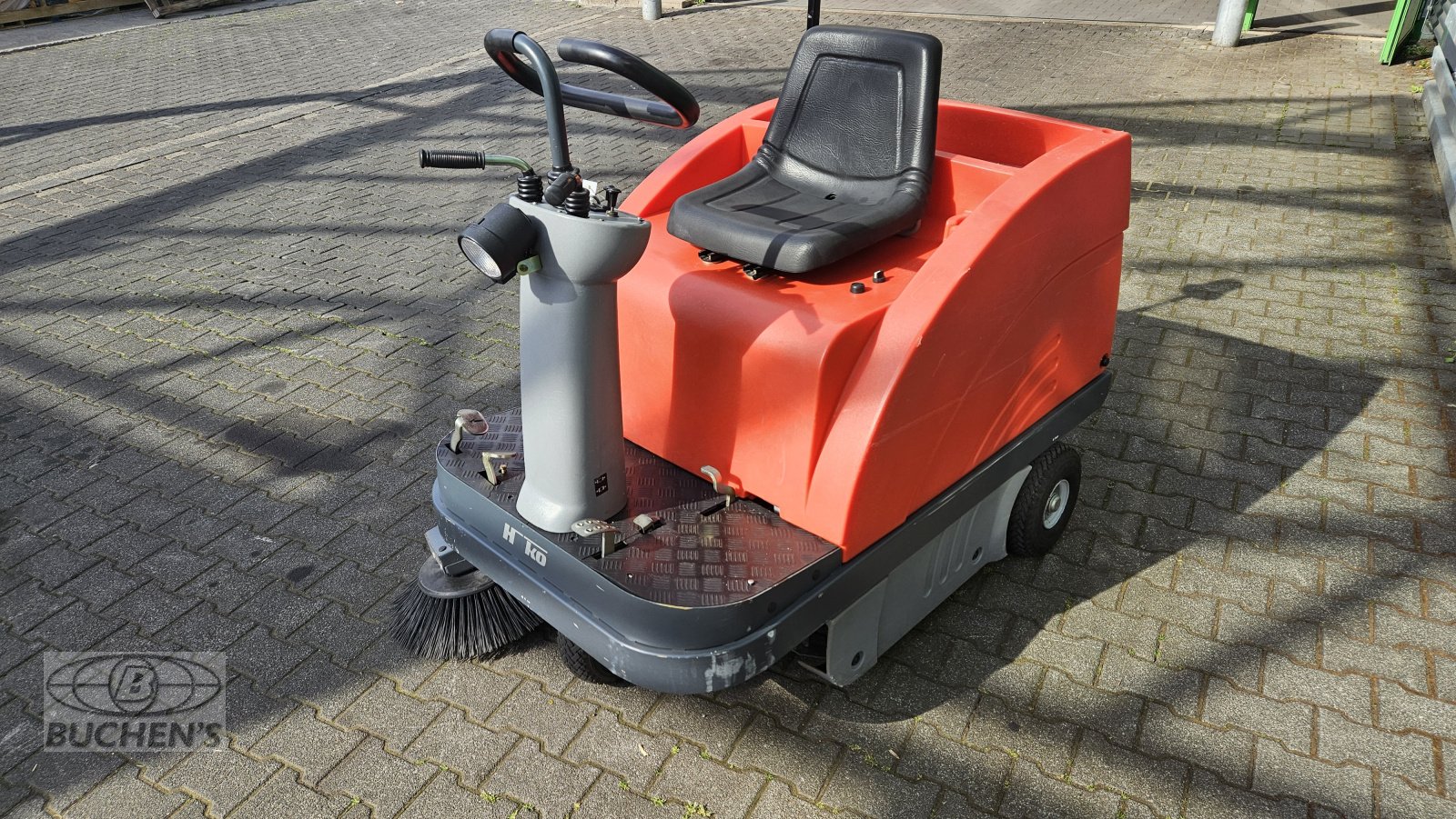 Kehrsaugmaschine typu Hako Sweepmaster P900 R, Gebrauchtmaschine v Olpe (Obrázek 7)