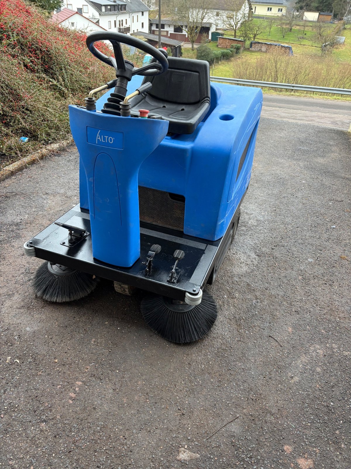 Kehrsaugmaschine типа Nilfisk R570P, Gebrauchtmaschine в Gladbach (Фотография 1)