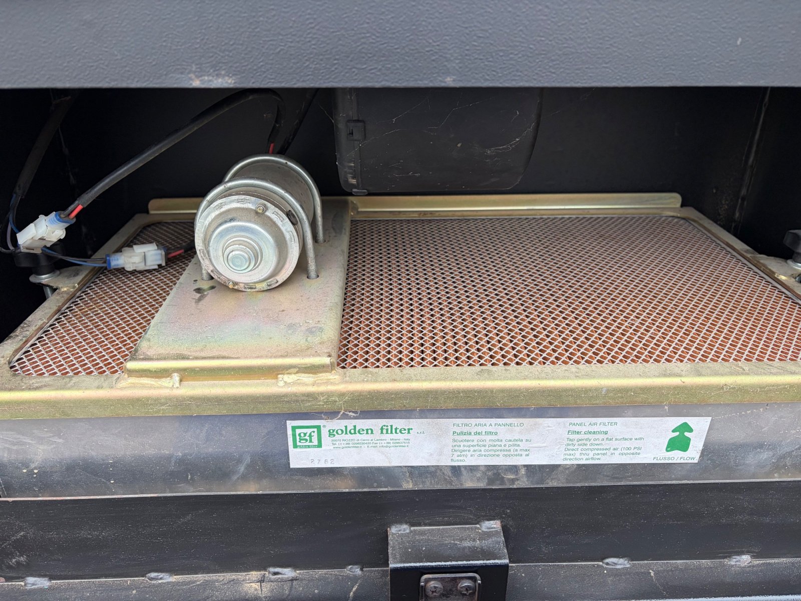 Kehrsaugmaschine от тип Nilfisk R570P, Gebrauchtmaschine в Gladbach (Снимка 11)