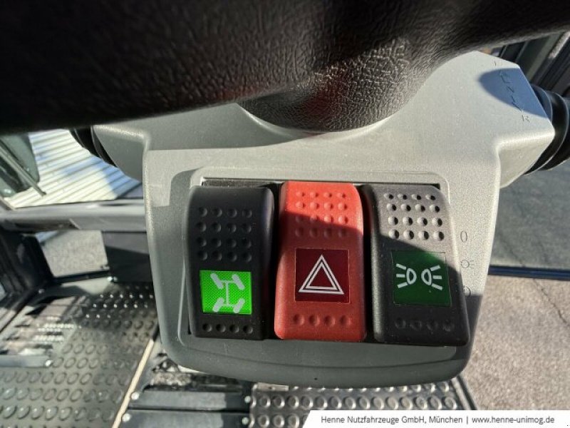 Kehrsaugmaschine a típus Schmidt Kehrmaschine Swingo 200+, Gebrauchtmaschine ekkor: Heimstetten (Kép 9)