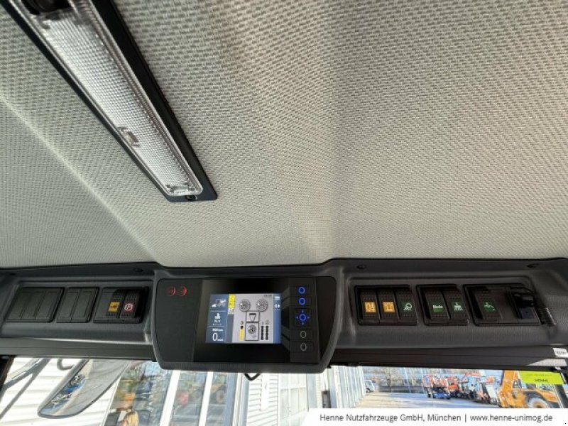 Kehrsaugmaschine a típus Schmidt Kehrmaschine Swingo 200+, Gebrauchtmaschine ekkor: Heimstetten (Kép 10)