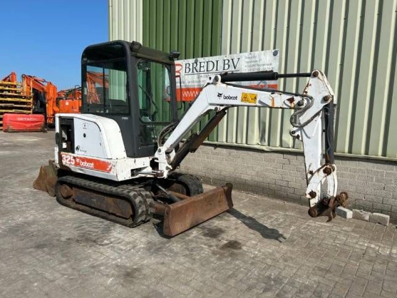 Kettenbagger του τύπου Bobcat 325, Gebrauchtmaschine σε Roosendaal (Φωτογραφία 7)