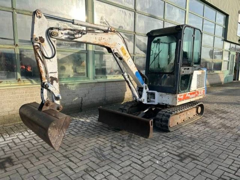 Kettenbagger du type Bobcat 331, Gebrauchtmaschine en Roosendaal (Photo 8)