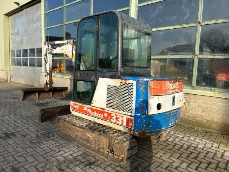 Kettenbagger du type Bobcat 331, Gebrauchtmaschine en Roosendaal (Photo 9)
