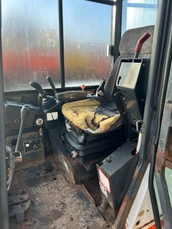 Kettenbagger du type Bobcat 331, Gebrauchtmaschine en Roosendaal (Photo 10)