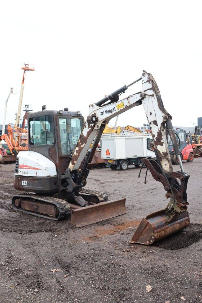 Kettenbagger van het type Bobcat E32, Gebrauchtmaschine in Antwerpen (Foto 8)