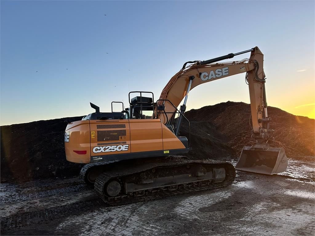Kettenbagger tip Case Construction CX250E, Gebrauchtmaschine in Almelo (Poză 4)