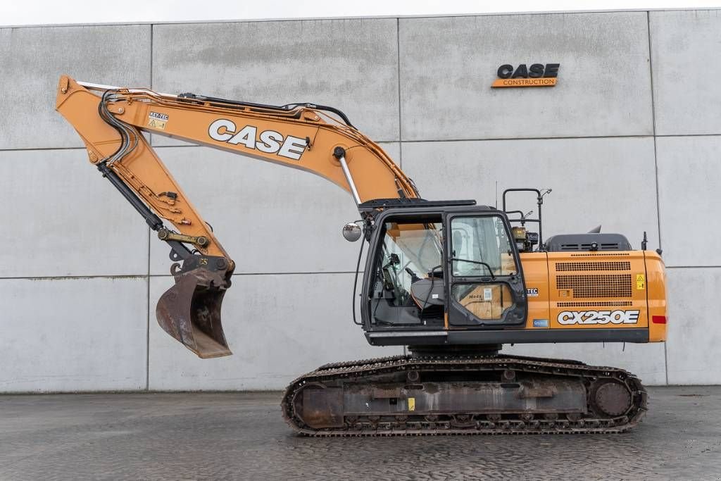 Kettenbagger tip Case CX 250 E, Gebrauchtmaschine in Moerbeke (Poză 3)